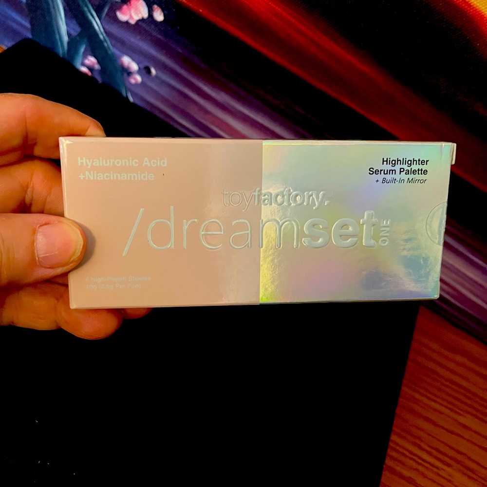 🔴 TOYFACTORY Dreamset One Highlighter Serum Palette